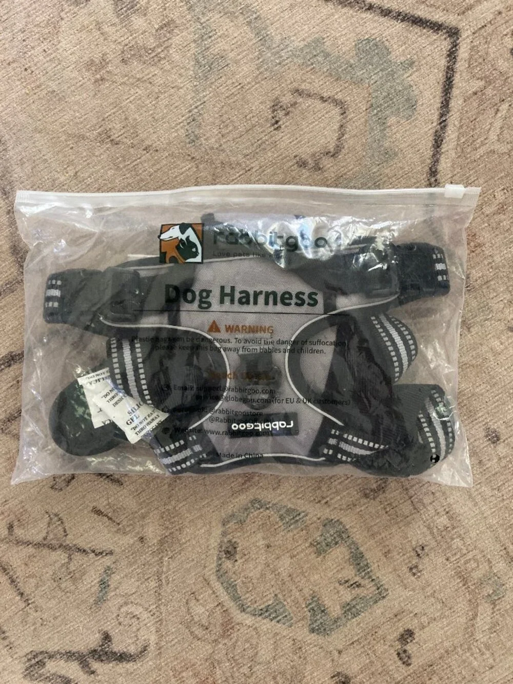 New Rabbitgoo Dog Harness, No Pull for Large Dogs with 2 Leash Clips, Pet Vest
